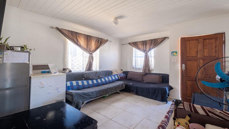2 Bedroom Property for Sale in Groenheuwel Western Cape